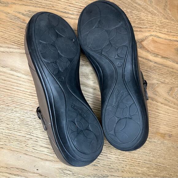 Dansko Mathilda Mary Jane Leather Velcro Strap Dark Taupe EU 42 Women’s 11.5-12 - Picture 9 of 11